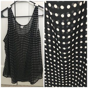 Old navy black and beige tank Large